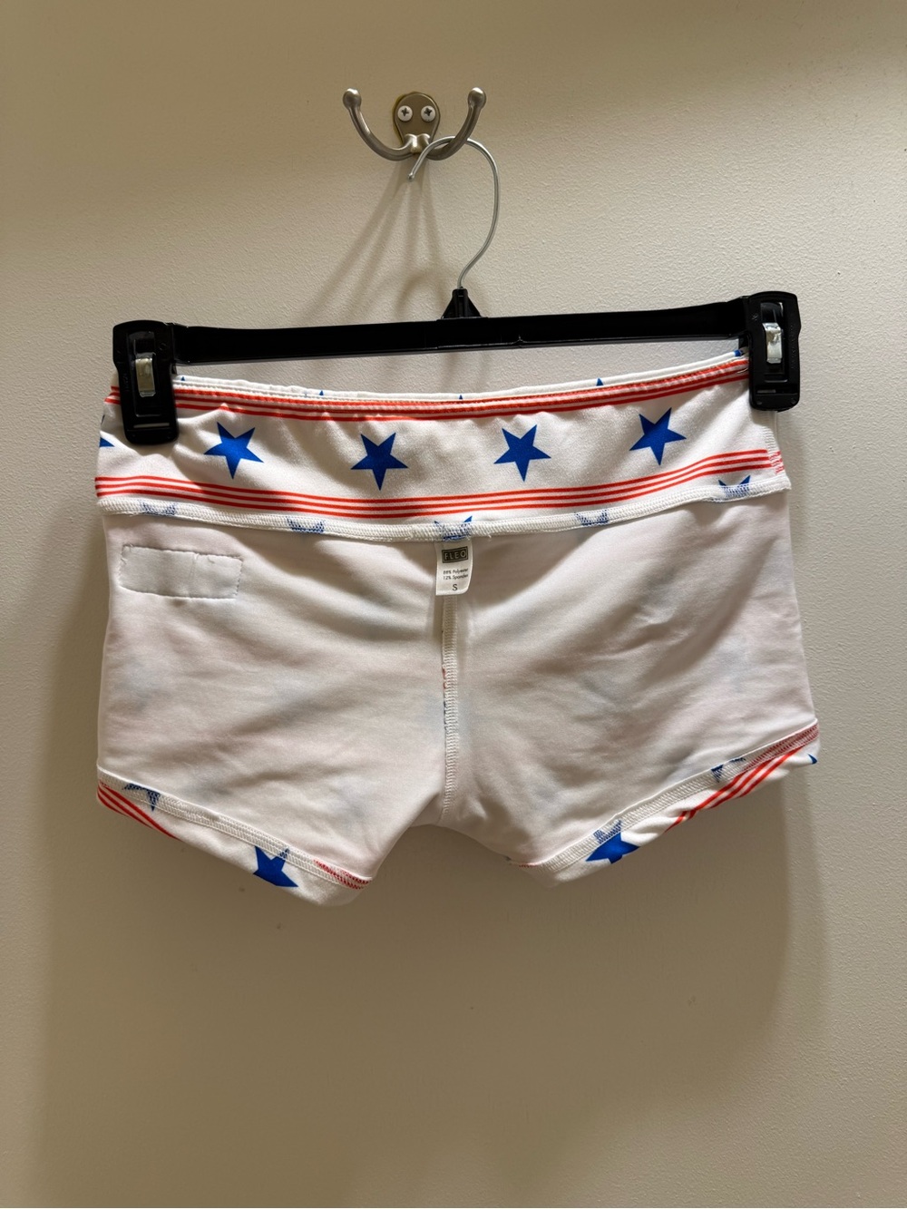 Small RWB Fleo shorts - Picture 4 of 4